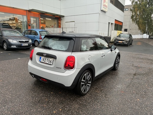 Mini Hatchback vaihtoauto