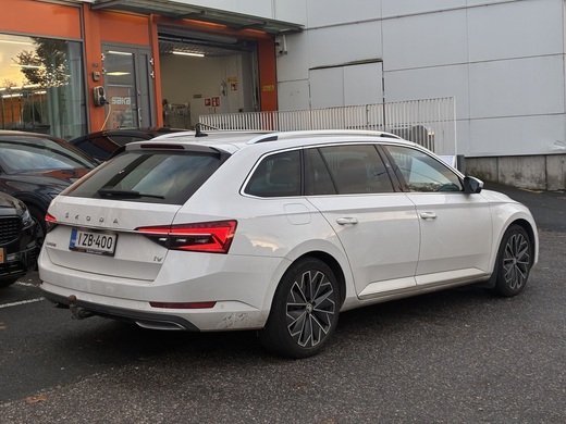 Skoda Superb vaihtoauto