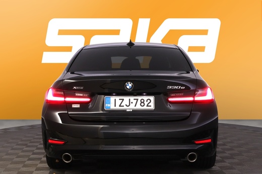 BMW 330 vaihtoauto