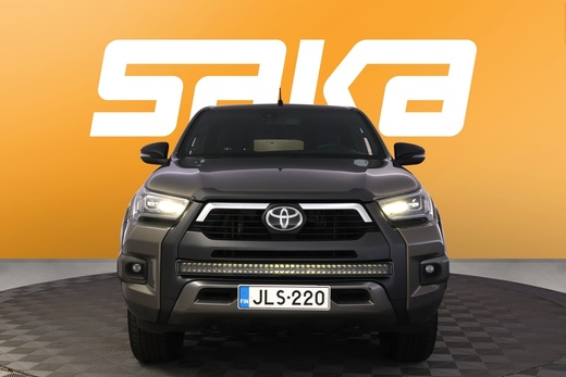 Toyota Hilux vaihtoauto