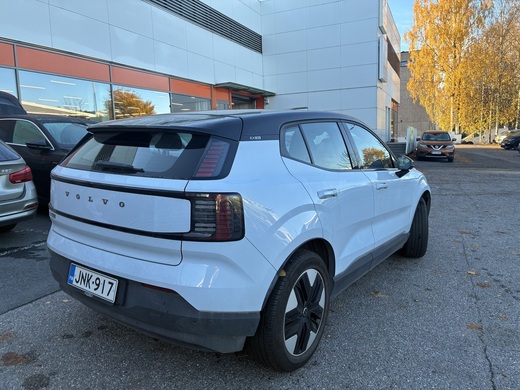 Volvo EX30 vaihtoauto