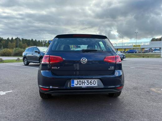 Volkswagen Golf vaihtoauto