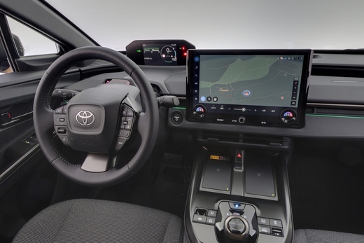 Toyota bZ4X vaihtoauto
