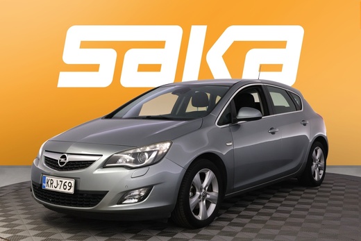 Opel Astra vaihtoauto