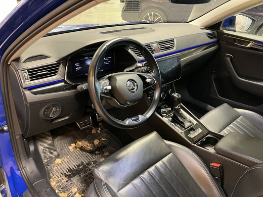 Skoda Superb vaihtoauto
