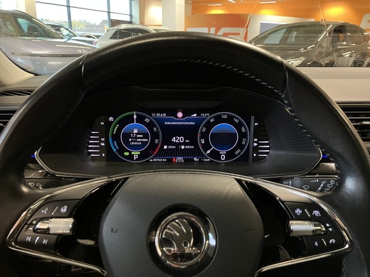 Skoda Superb vaihtoauto