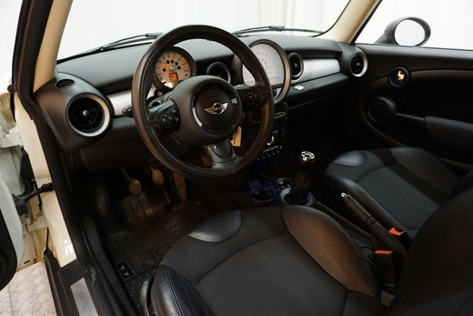 Mini Cooper vaihtoauto