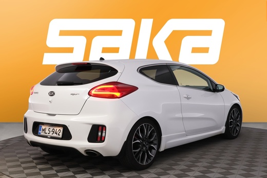Kia Proceed vaihtoauto