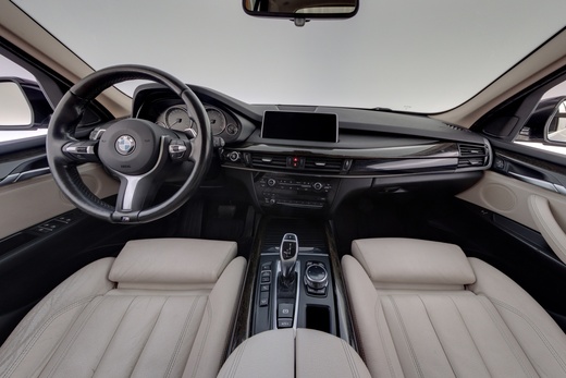 BMW X5 vaihtoauto