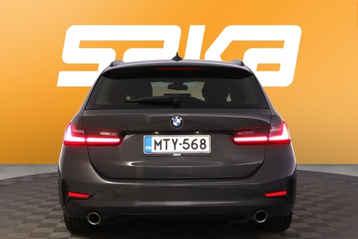BMW 320 vaihtoauto