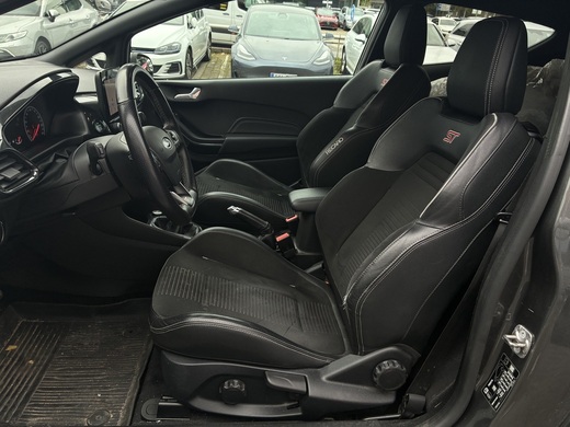 Ford Fiesta vaihtoauto