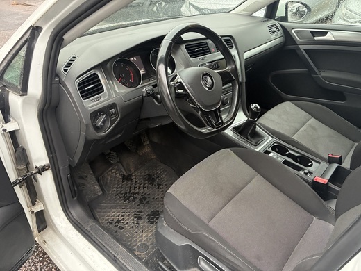 Volkswagen Golf vaihtoauto