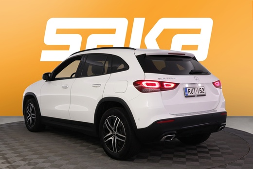 Mercedes-Benz GLA vaihtoauto