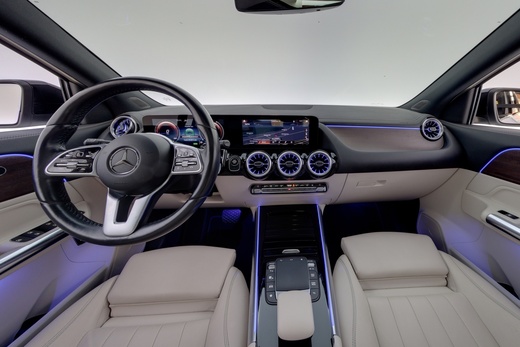 Mercedes-Benz GLA vaihtoauto