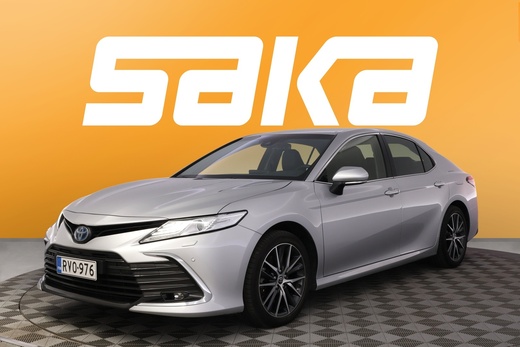 Toyota Camry vaihtoauto