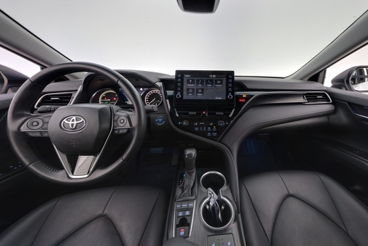 Toyota Camry vaihtoauto