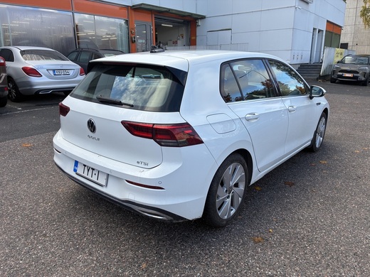 Volkswagen Golf vaihtoauto
