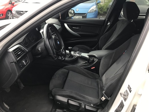 BMW 320 vaihtoauto
