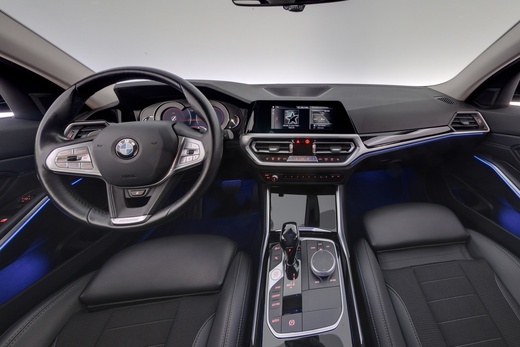BMW 320 vaihtoauto