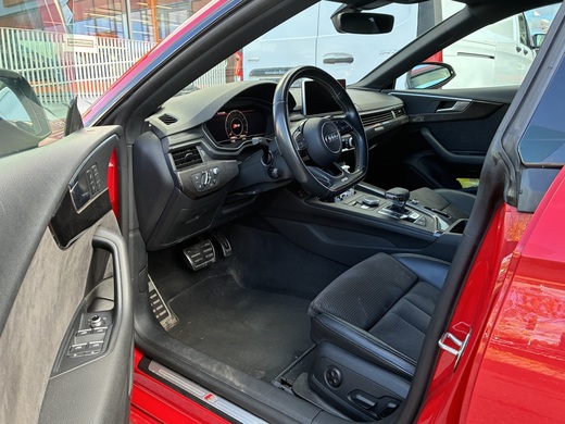 Audi S5 vaihtoauto