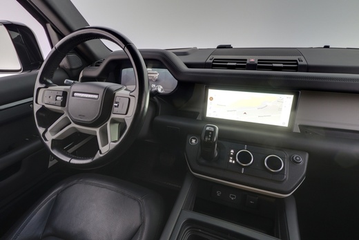Land Rover Defender vaihtoauto