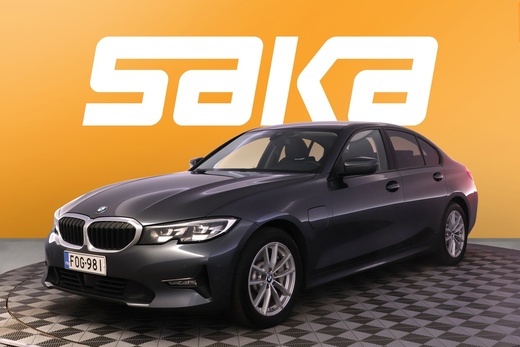 BMW 330 vaihtoauto