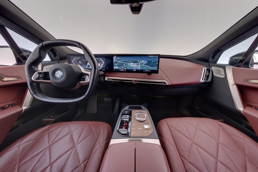 BMW iX vaihtoauto