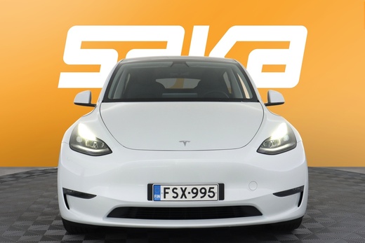 Tesla Model Y vaihtoauto
