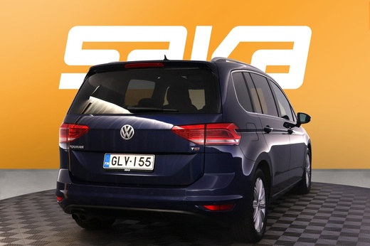 Volkswagen Touran vaihtoauto