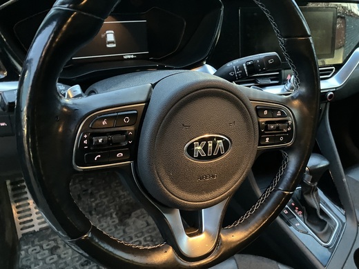 Kia Niro vaihtoauto