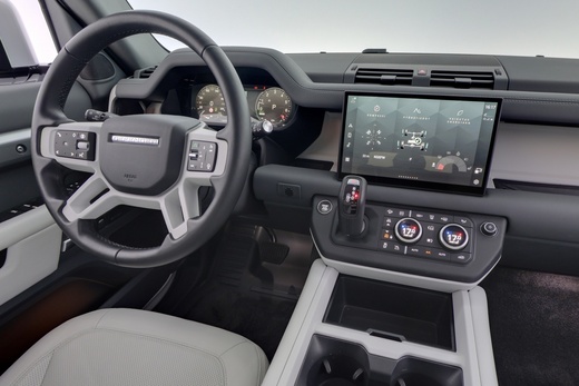 Land Rover Defender vaihtoauto