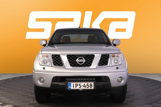 Nissan Navara vaihtoauto