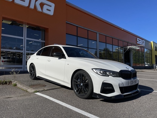 BMW 330 vaihtoauto