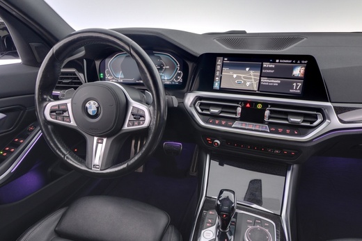 BMW 330 vaihtoauto