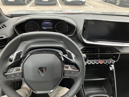 Peugeot 2008 vaihtoauto