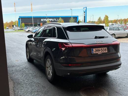 Audi e-tron vaihtoauto