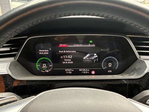Audi e-tron vaihtoauto