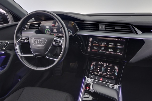Audi e-tron vaihtoauto
