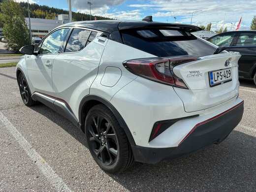 Toyota C-HR vaihtoauto