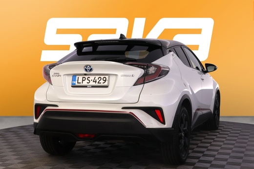 Toyota C-HR vaihtoauto