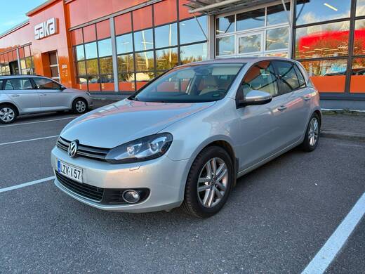 Volkswagen Golf vaihtoauto