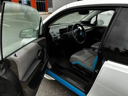 BMW i3 vaihtoauto