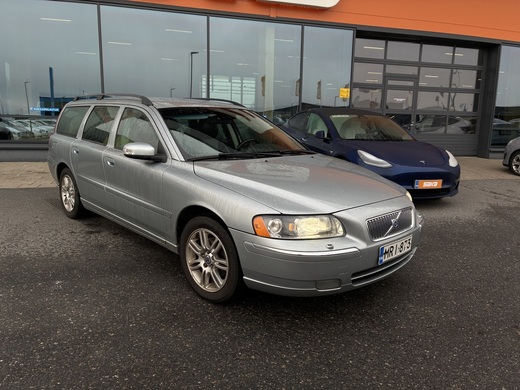 Volvo V70 vaihtoauto