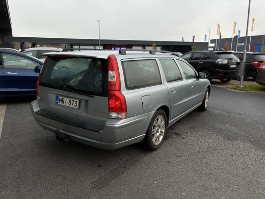 Volvo V70 vaihtoauto