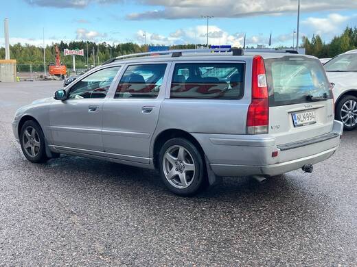 Volvo V70 vaihtoauto