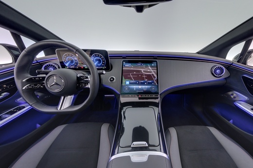 Mercedes-Benz EQE vaihtoauto