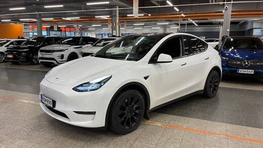 Tesla Model Y vaihtoauto