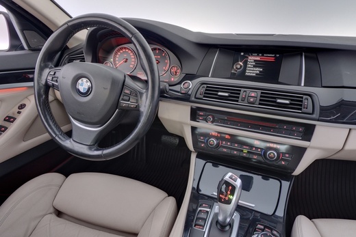 BMW 520 vaihtoauto