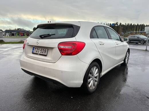 Mercedes-Benz A vaihtoauto
