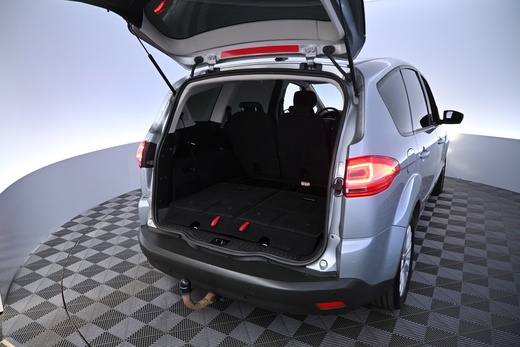 Ford S-MAX vaihtoauto